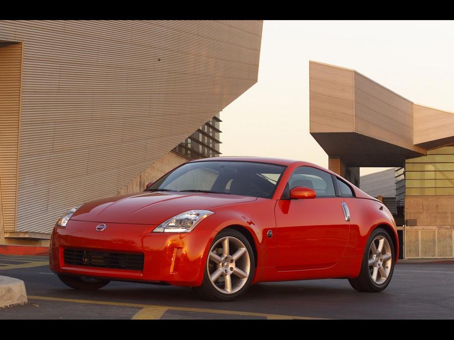  Nissan 350Z 2003 года  (фото 41 из 103)
